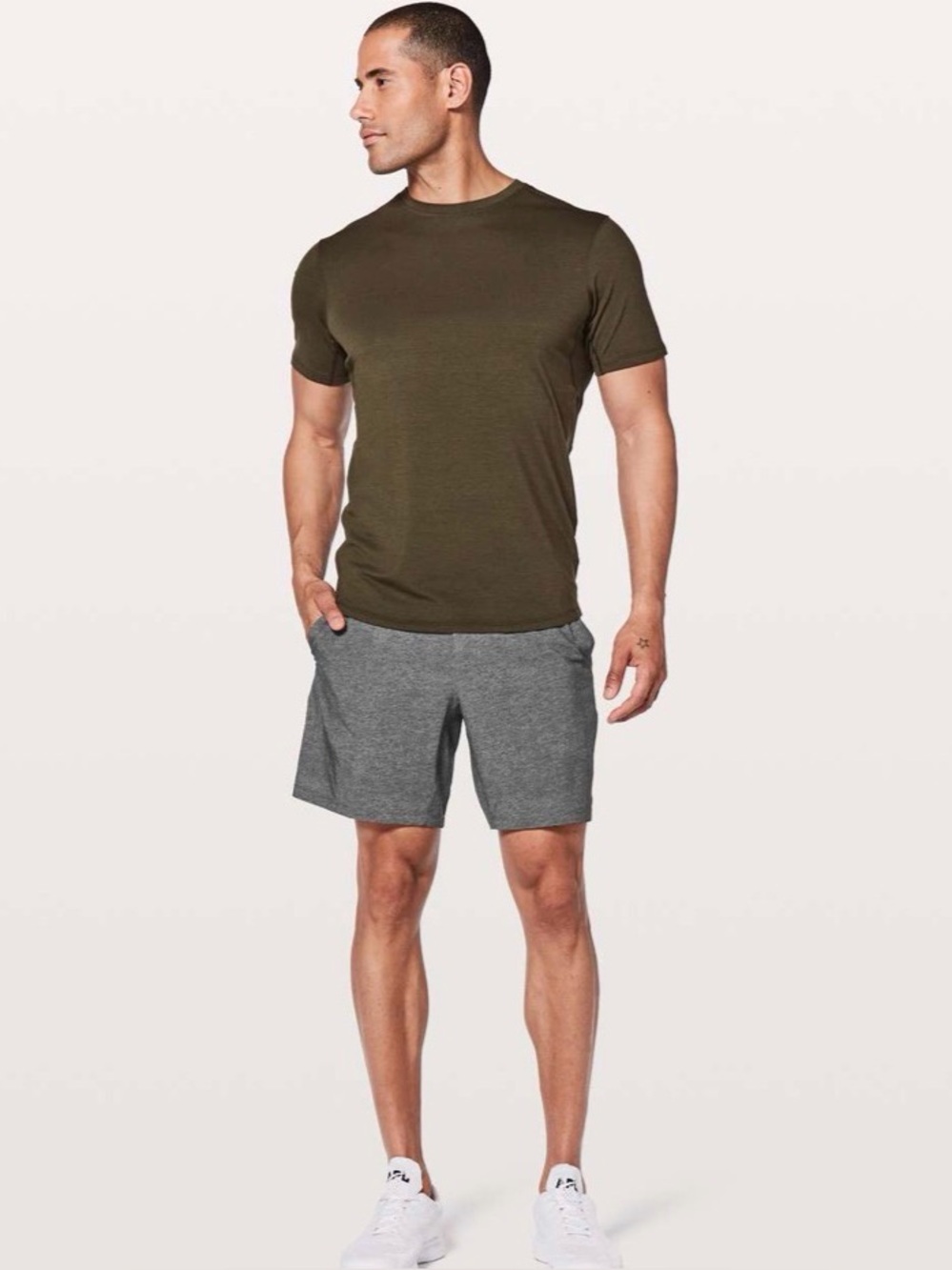 Lululemon men’s Grey Performance Shorts size XL